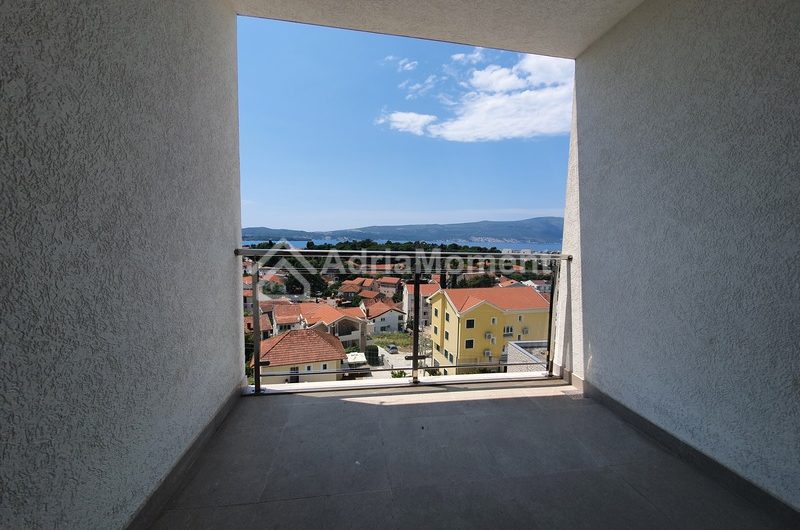 Пентхаус с 2-мя спальнями с видом на море и Porto Montenegro
