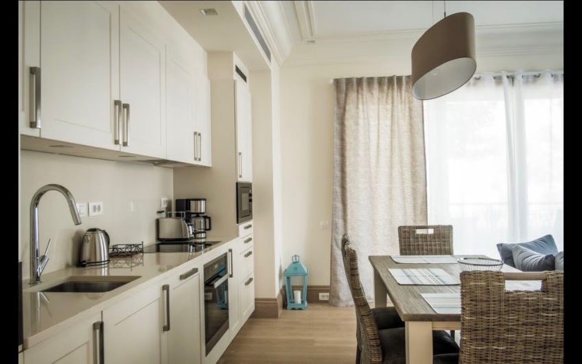 Роскошная квартира с 2-мя спальнями, Ksenija — Porto Montenegro