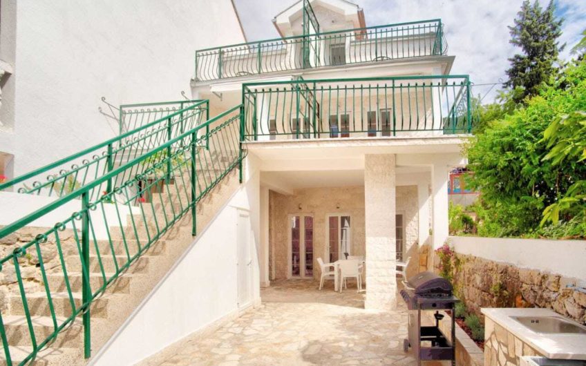 Новый гостевой дом в Баошичах — 20 метров от моря