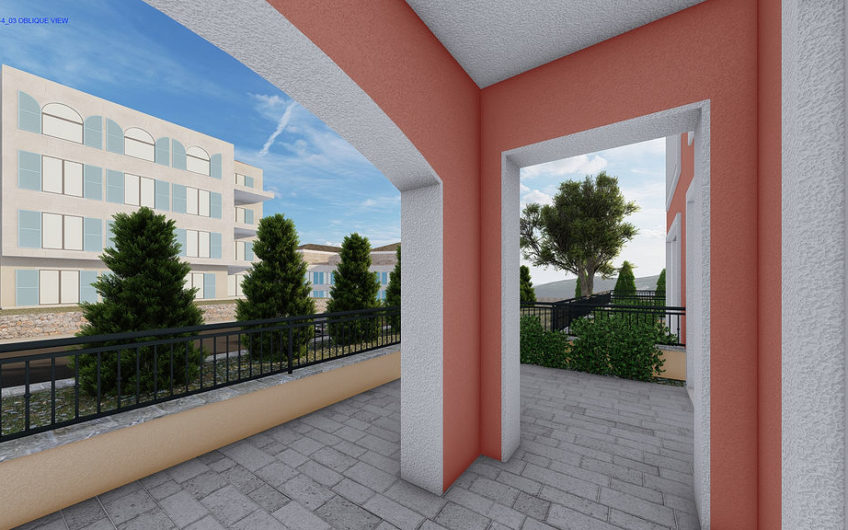 Lustica Bay Centrale — продажа в рассрочку — квартира с 1-й спальней и двориком