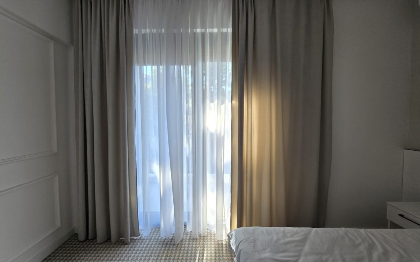 Квартира-дуплекс в Allure hotel — строгий центр Будвы