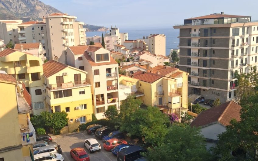 Бечичи — продаются две двухкомнатные квартиры с видом на море и гаражом — Супер-цена