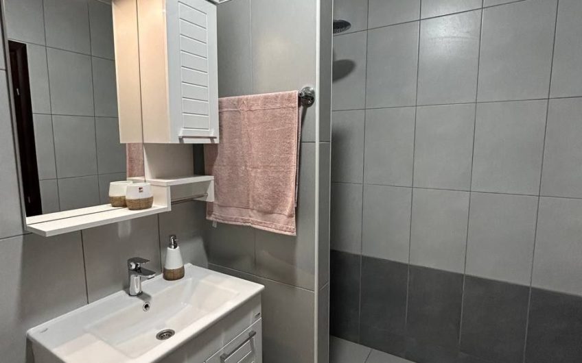 Петровац — трехкомнатная квартира — без налога на покупку недвижимости