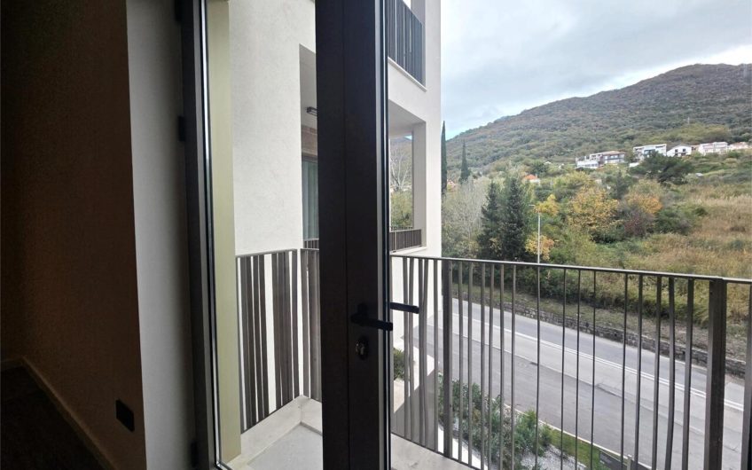 Судио- апартамент в отеле SIRO — Boka Place — Porto Montenegro
