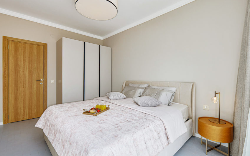 Продажа четырехкомнатной квартиры в Доброте