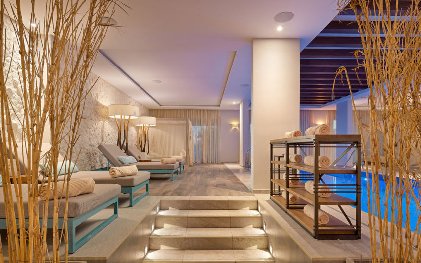 Выгодная недвижимость — студио апартамент в The Chedi 5* Lustica Bay